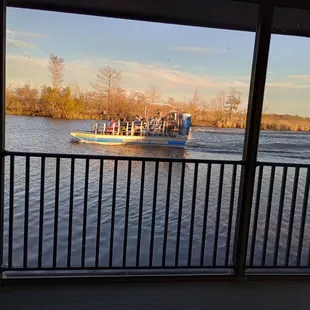 Tour boats