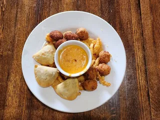 Spahr's Seafood Restaurant & Lounge