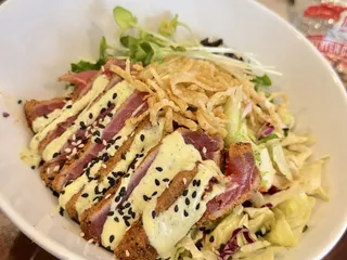 VIEW Restaurant & Lounge