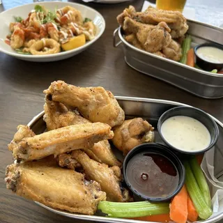 Bayshore Club Wings 8pc