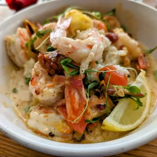 Low Country Shrimp n' Grits