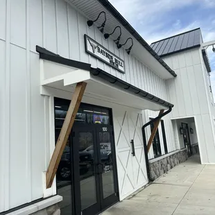 Clean nice Storefront