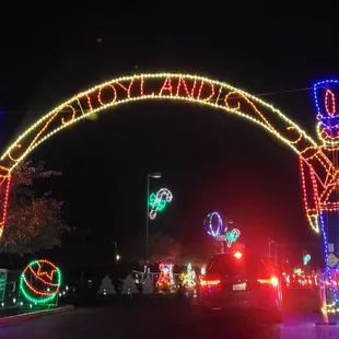 Christmas Lights Drive-Thru 2022