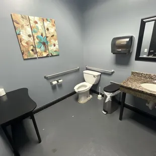 Sink,toilet,etc