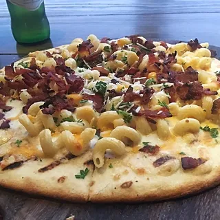 Mac & Cheese Pizza