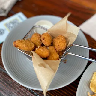 Smoked Gouda Mac n Cheese Bites