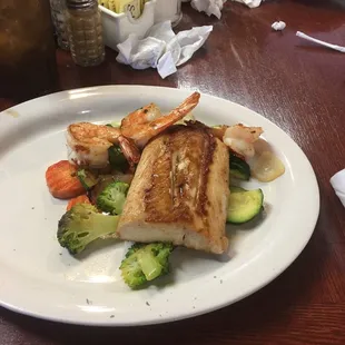 Grilled Mahi-mahi with shrimp