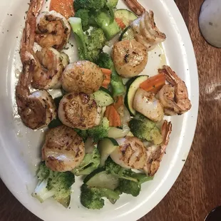 shrimp and broccoli