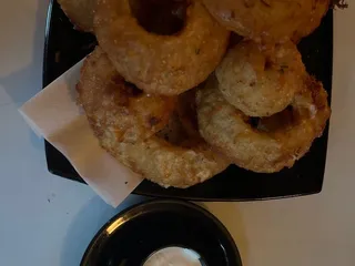 Kelly's Taphouse Bar & Grill