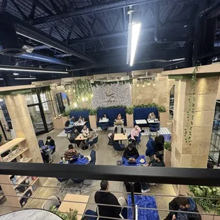 Seating area (main floor)