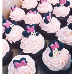Mickey Cupcakes