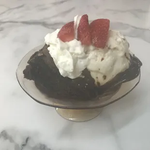 Fudge Brownie Sundae