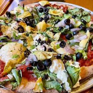 Veggie with no mozzarella, ricotta on half