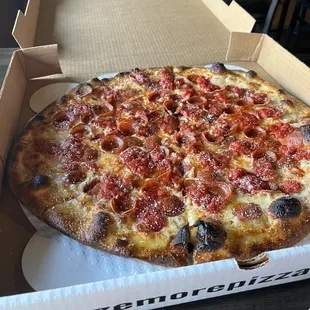 food, pizza