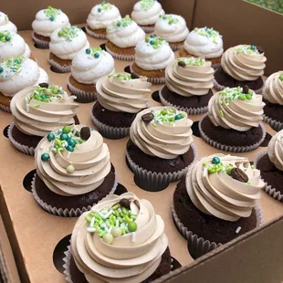 Custom made cupcakes for my moms 60th surprise party