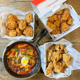 food, fried chicken, fried chicken wings, chicken wings and fried chicken, chicken wings, bbq wings, chicken, poultry, bbq chicken