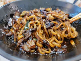 Jeong’s Noodles
