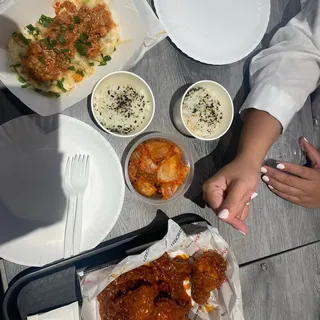 Kimchi Cheese Mandoo