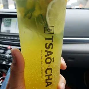 Pineapple mojito drink