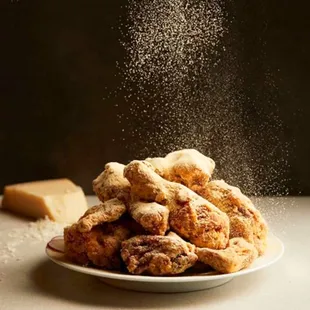 food, chicken wings, chicken wings and fried chicken, bbq wings, chicken, bbq chicken, fried chicken wings, fried chicken, poultry