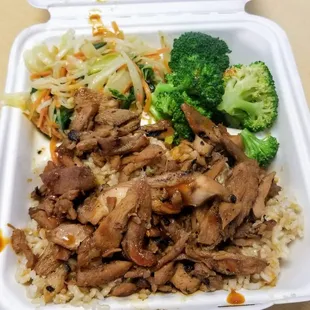 Spicy Teriyaki w/ Brown Rice, Stir-Fry Veggies &amp; Broccoli