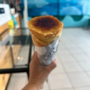 我非常喜欢这个新出品，人生需要一点甜  Creme Brulee Crepe