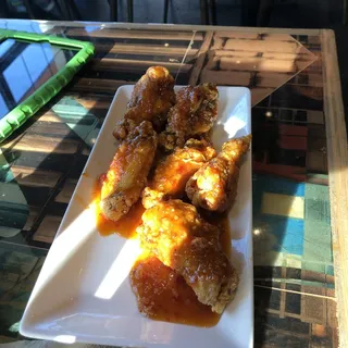 Krispy K Wings Plate
