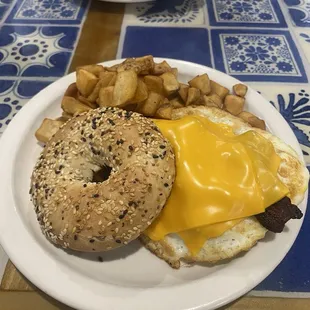 Bacon Egg &amp; Cheese Everything Bagel