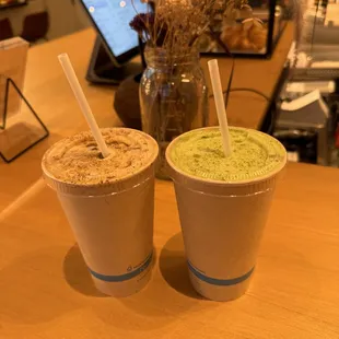 Hojicha &amp; Matcha Lattes with Oat Milk
