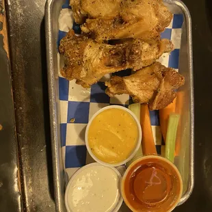 Wings lemon pepper