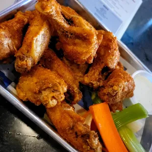 Cajun wings extra crispy - very good