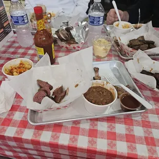 Baked beans, sausage mac and cheese burnt ends baked beans and banana pudding