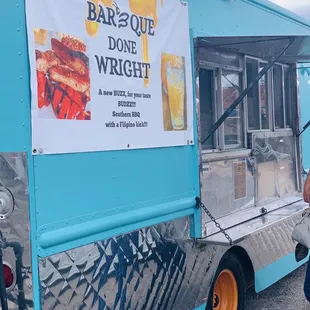 Great food truck with excellent customer service