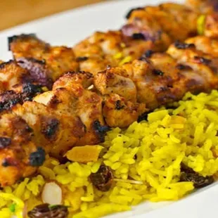 Shish tawook with Mediterranean rice