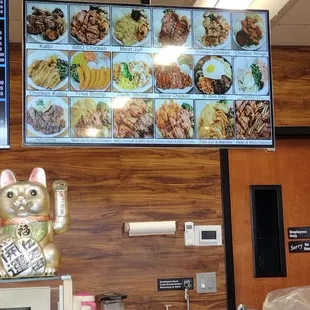 sushi and sashimi, interior