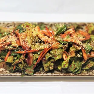 Lettuce Kimchi (salad style with a variety of Korean seasoning)