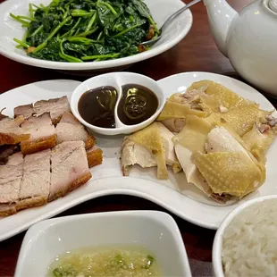 Sweet potato leaves with garlic, roasted pork belly and Hunan chicken!