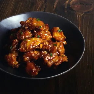 chicken wings, bbq wings, fried chicken wings, fried chicken, chicken, bbq chicken, poultry, chicken wings and fried chicken, food