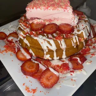 Strawberry shortcake French toast