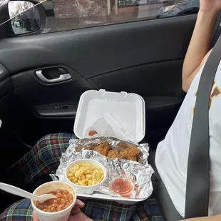 5 piece, Mac and cheese, baked beans and hush puppies. Hot sauce.