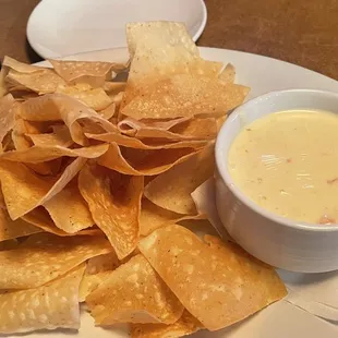 Chips and queso