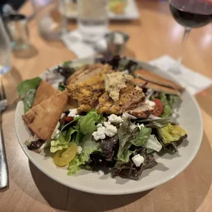 BB's Field of Greens Salad