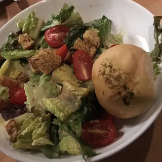 BB's Field of Greens Salad