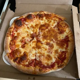 Cheese pizza