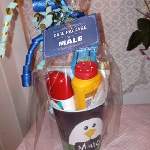 Men&apos;s care packages