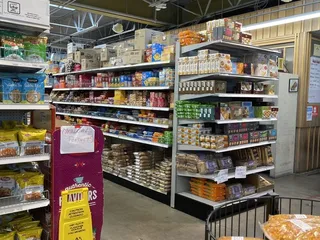 Trinethra Super Market