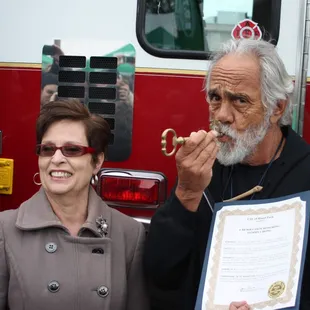 Super Star Tommy Chong poses with Hazel Park's Mayor Janice Parisi.  Not sure if that's what the "Key to the City" was intended for.