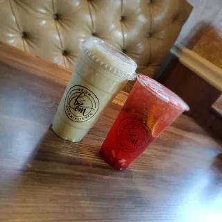 Matcha Strawberry Latte