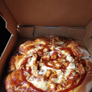BBQ chicken pizza