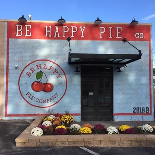 I popped in today for on of my favorite foods - pie.   My piece of Coconut Cream was delicious and tasted just like grandma made.